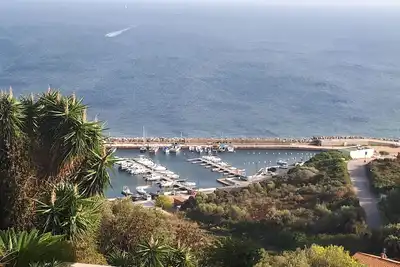 Image de Magnifique appartement au centre de Cargèse vue à 180° sur la mer