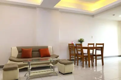 Image de Appartement confortable à 5 minutes de Vsip 1