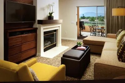 Une Br Villa pour jusqu'à 4 personnes, parfaite pour le 1er w / e du festival Coachella.