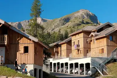 Image de Appartement au pied des pistes! | Local à Skis Gratuit