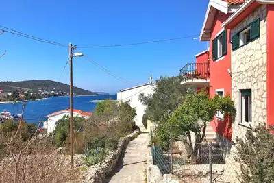 Image de La Vila Keti est située à Drvenik Veliki.