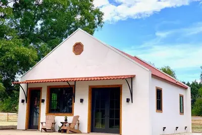 Image de Little Dutch Cabin # 2 -12 Min Ă Magnolia-Baylor