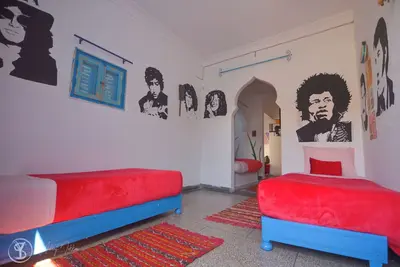 Image de Music Studio avec terrasse et salle de bain privée.
