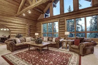 Image de Pine Forest Lodge: 5 Br \/ 4. 5 Ba maison privée à Breckenridge, pour 12 personnes