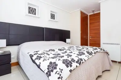 Image de Carmelitas Contemporary 1br Apt - Piscine, Salle de sport, Métro