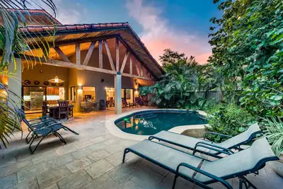 Image de Villa de vacances nichée dans la nature