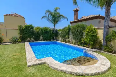 Image de Casa Pepi 2 dorm Conil de la Frontera by Ruralidays