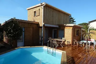 Image de Maison trois chambres, piscine chauffée, plage et commerces à pied