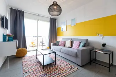 Image de Sunny Terrace 4c - Une Chambre Appartement, Couchages 4