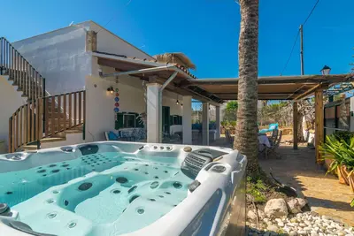 Image de Cas Pati (Son Moja) - Fantastic house in Son Moja, with private jacuzzi and near to Cala S