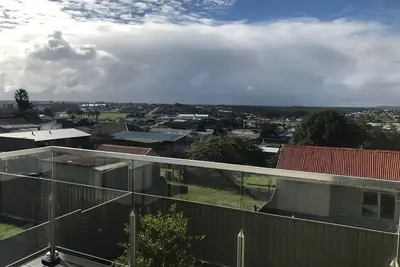 Image de Vues spectaculaires - Maison familiale spacieuse à moins d'un kilomètre de la ville