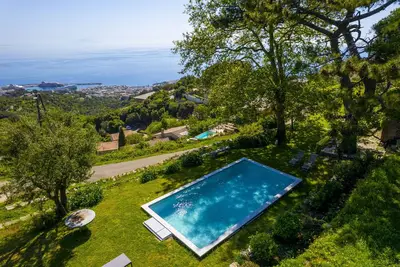 Image de Villa A Ventosa magnifique maison de caractère avec piscine vue mer
