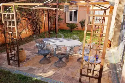 Image de Villa avec jardin en plain C. I. L