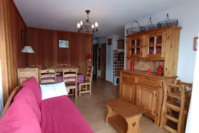 Image de Appartement cosy à Montgenèvre - 30m des pistes, terrasse ensoleillée, parking couvert, 4 pers.