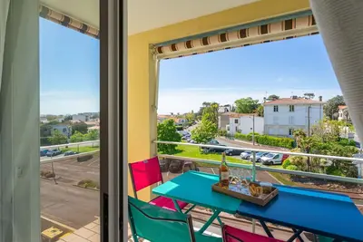 Image de Confortable appartement pour 4 personnes avec Wifi, Tv, balcon, animaux admis et parking