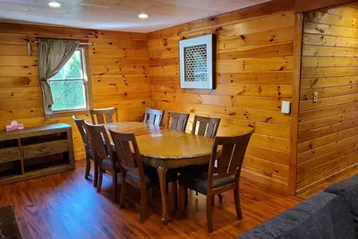 Image de Maison de 5 chambres au coeur de Tannersville! !