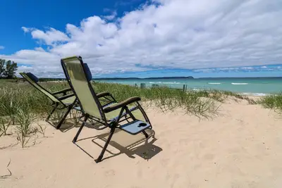 Image de Vues magnifiques sur le lac Michigan et 100 pieds de plage privée