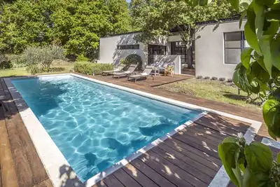 Image de Belle maison de vacances privée avec Wifi, piscine privée, Tv, terrasse, animaux admis et parking