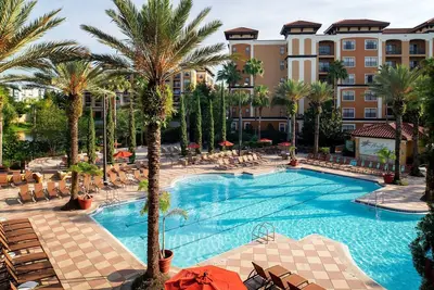 Image de RÉNOVÉ Ensoleillé et confortable Orlando Retreat | Minutes de parcs à thème!