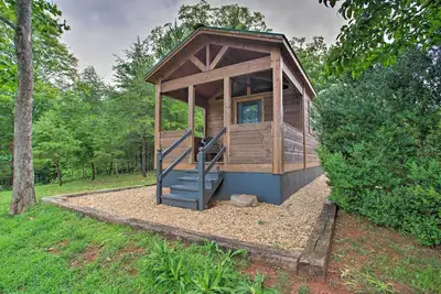 Image de Nouveau! Mill Spring Cabin près des domaines viticoles Parker-Binns!