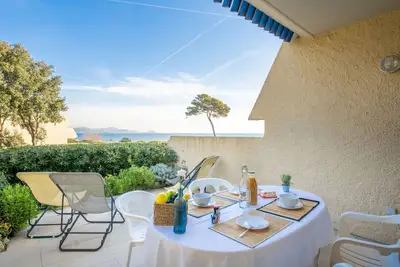 Image de Confortable appartement pour 4 personnes avec Wifi, Tv, terrasse et parking