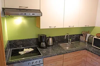Image de Joli appartement pour 5 personnes avec Wifi, Tv, terrasse, animaux admis et parking