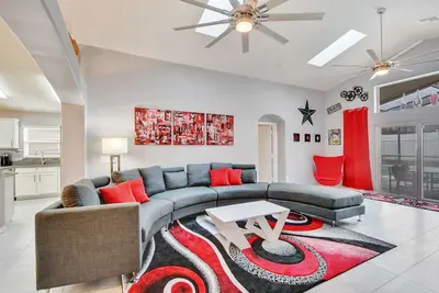 Image de Bienvenue au nouveau Star, 5 chambres, 4 salles de bain piscine et spa orientés plein sud