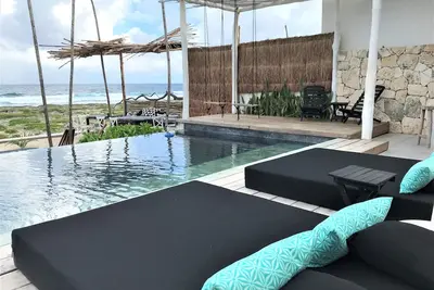 Image de Villa ĂŤk de Casa Xuul-OceanFront Property