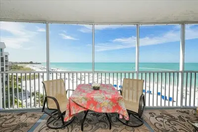 Image de Condo Gulf Front avec vue imprenable sur le golfe du Mexique et la plage!