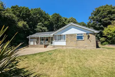 Image de Baltija - un bungalow pouvant accueillir 6 personnes dans 4 chambres