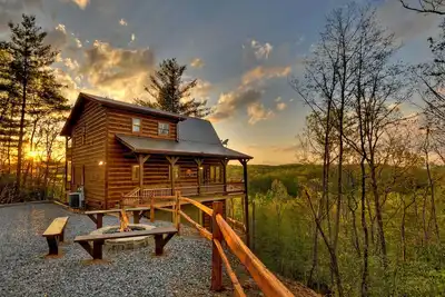 Image de Suite Dreams - Cadre privé isolé | Plaisir en plein air pour la famille | Grand bain à remous