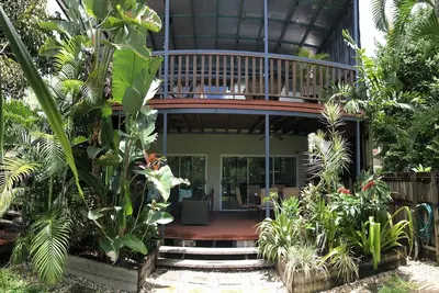 Image de Tout le paradis tropical Vues pour la famille et les amis peut accueillir jusqu'à 12 personnes