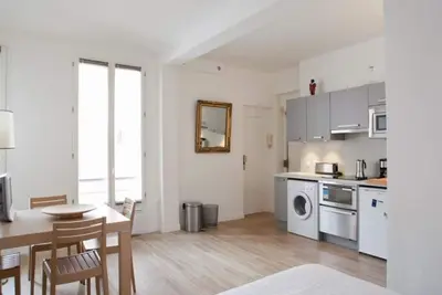 Image de Appartement pour 2 Opéra proximité Olympia