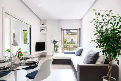 El Royale Suites Sorrento - Blanco