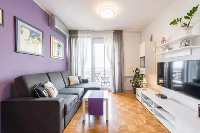 Appartement Bubi Split, 2-4 personnes, 3ème étage, 40 m2. WiFi gratuit, parking privé