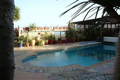 Image de Ma maison est mon château, piscine privée, Biljard, sauna, jardin tropical