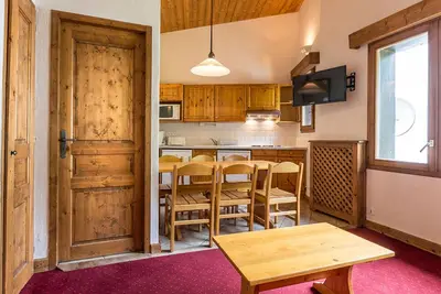 Image de Appartement Confortable Centre Val-d'Isère, Proche Pistes/Commerces, 5-6 Pers, Expo Sud-Ouest