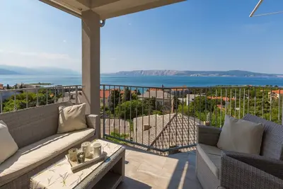 Image de Appartements Lavarin (62806-A1) - Novi Vinodolski (Crikvenica)