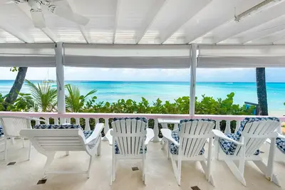 Image de Beachfront Tropical Retreat - Belair (4 lits)