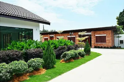 Image de Spic'S Lake Cottage Resort Et Sejour A La Maison
