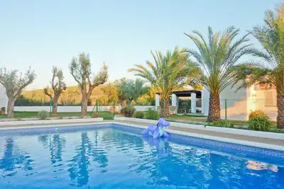 Image de can Gertrudis · Villa con piscina en Santa Gertrudi