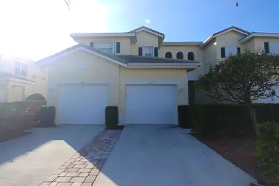 Image de Gl 405 Beautiful Condo w / Garage - Paradise Vacation Rental in Ocean Village