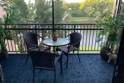 Image de Bt 3921 Fountain / Pond View Condo-Paradise Location de vacances à Ocean Village