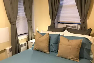 Image de 1631 4e · Awesome 2bed Apt-20 min to Nyc / Parking Avail.