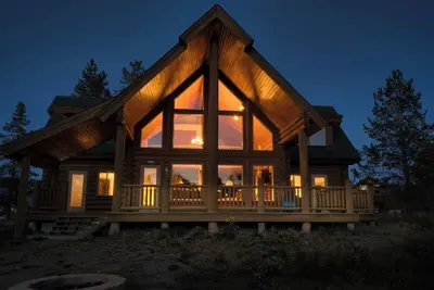 Image de Belle cabine - 12 couchages - à seulement 30 minutes en voiture de l'entrée Ynp!