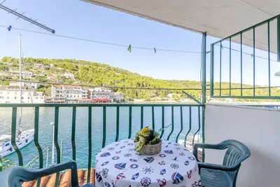 Image de Appartements Komin (73081-A3) - Stomorska - île de Solta