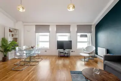 Image de Mulberry North Penthouse - dort 6 invités dans 2 chambres