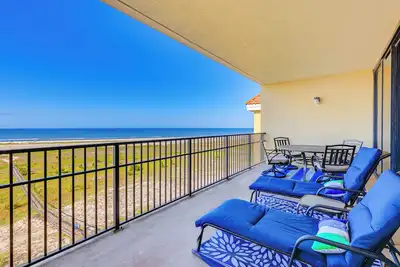 Nouveau! Condo avec vue sur la mer avec 2 piscines et installations du complexe