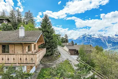 Image de Le Loup, le Renard et la Belette by Interhome
