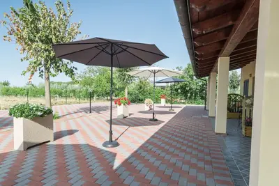 Image de New Holiday House in Bastia Umbra with independent apartments and parking space